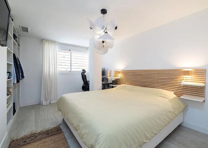 Center Access With Style Apartment Marbella